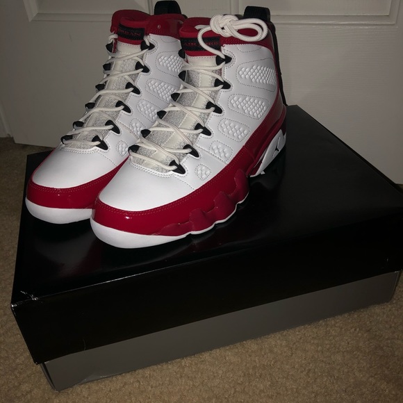 Jordan 9s